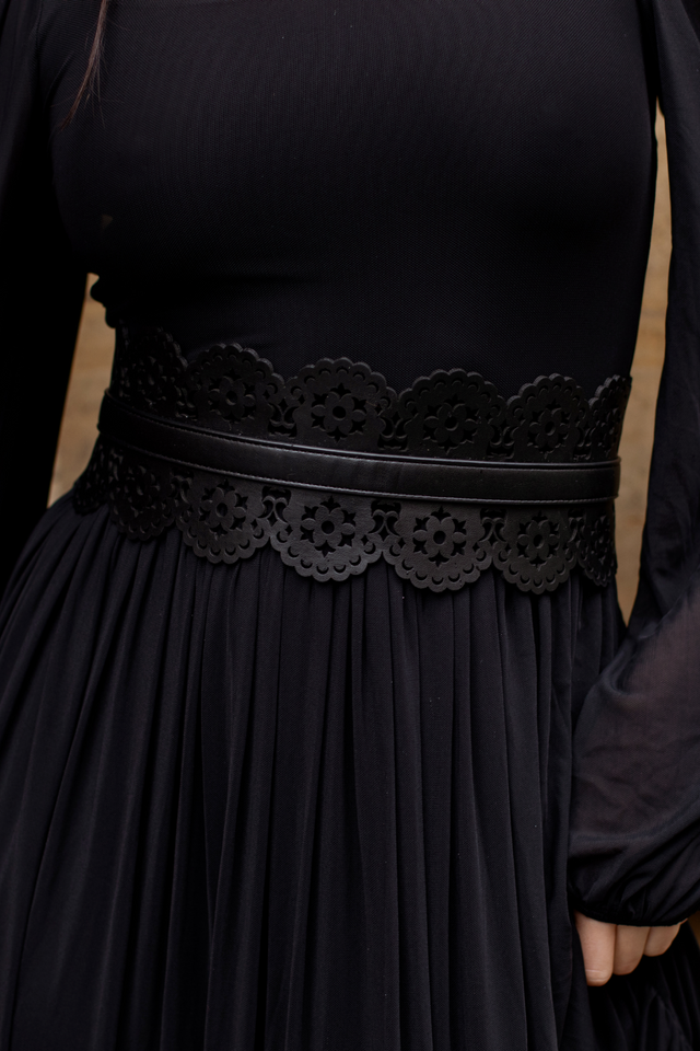 Lacebound Cut Out Belt