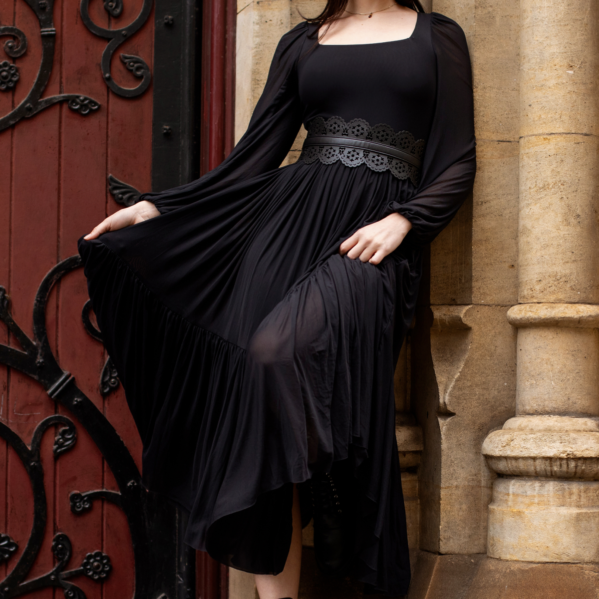 black lace dress belt Thrse black guipure-lace panelled midi dress (Without belt)