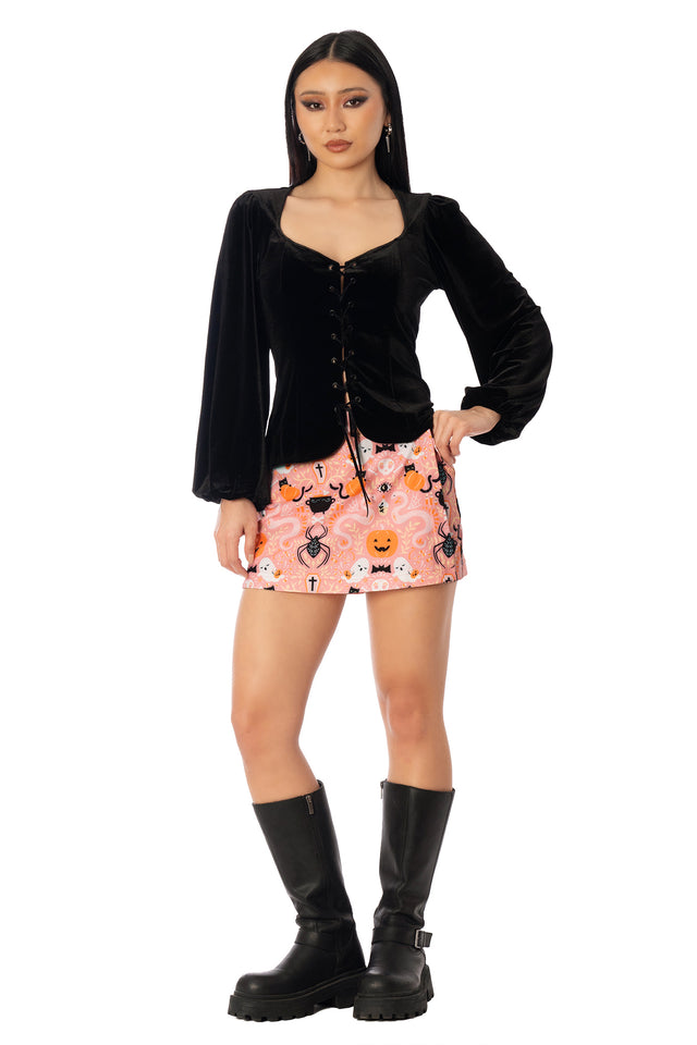 BlackMilk Black Velvet Lace Up Long Sleeve Juliet Top – black gothic romance velvet lace-up puff sleeve Halloween top, part of the BlackMilk Clothing Halloween collection