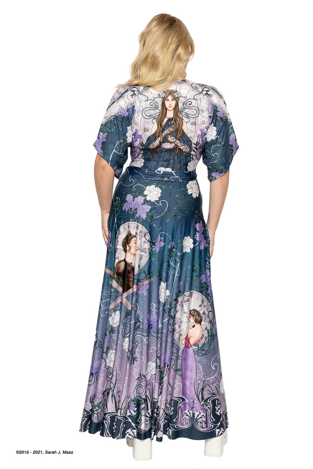 Sarah J Maas ACOTAR House of Archeron kimono dress, A Court of Thorns and Roses inspired maxi dress featuring Feyre, Nesta and Elain, wide sleeves, V neckline and elegant flowing shape