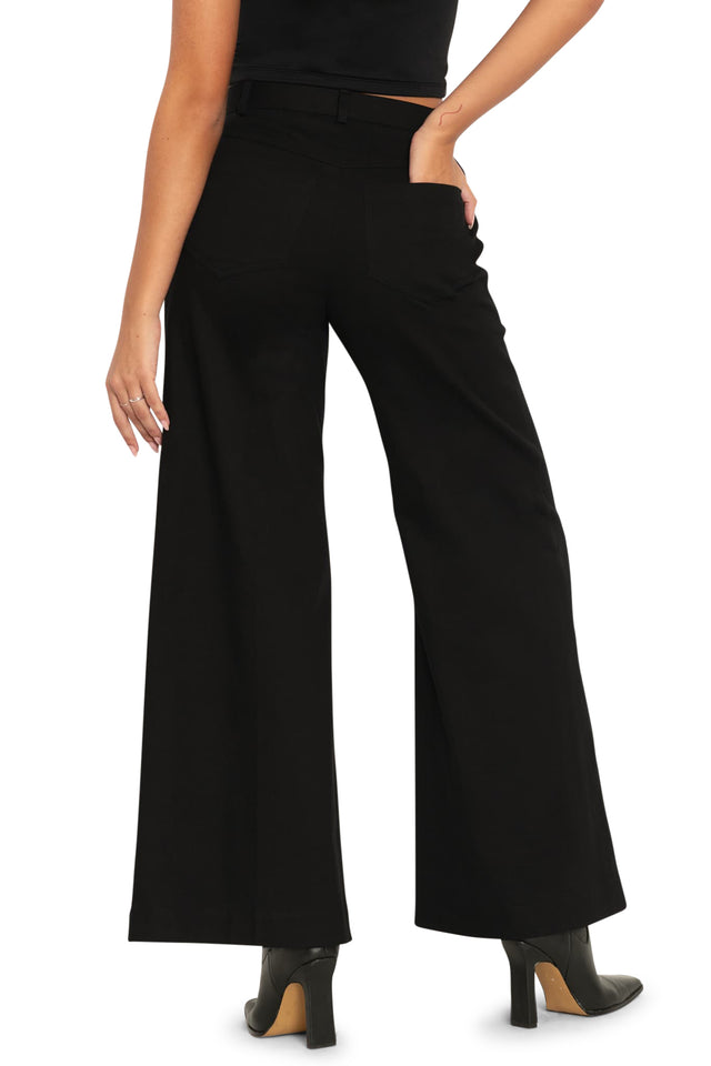 Black Street Pants Back