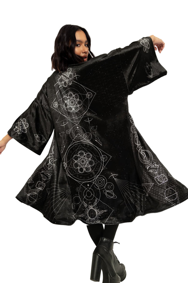 BlackMilk Clothing x Warner Brothers DC - DC Ometry Velvet Robe - Warner Bros. Merchandise - Collaboration apparel - Licenced.