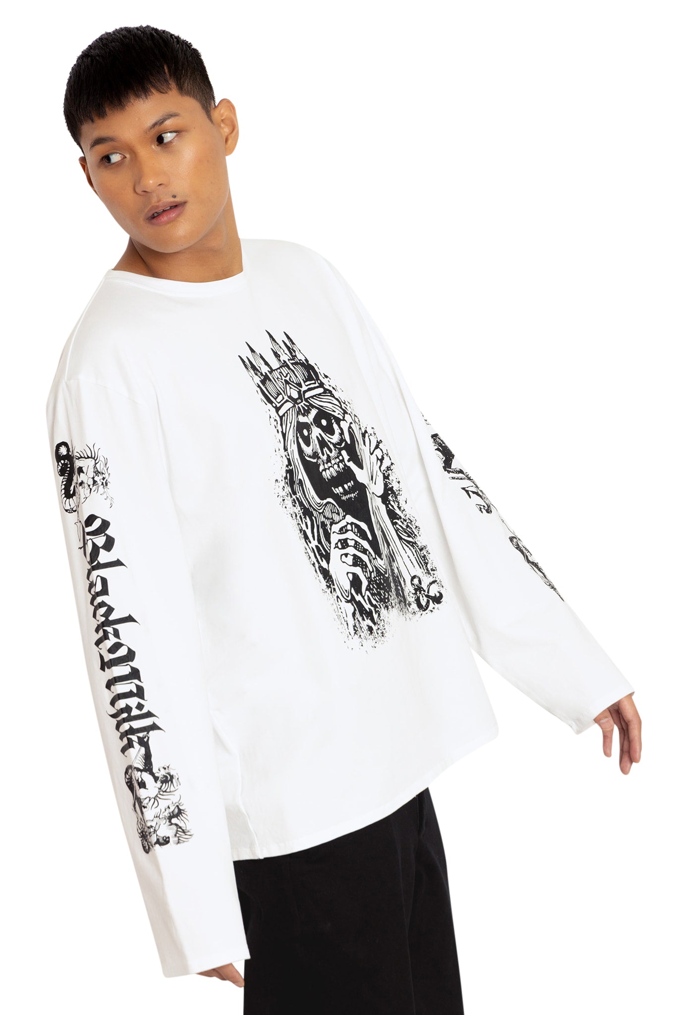 Blackmilk discount MEOWTH LONG SLEEVE OVERSIZED Boyfriend tee