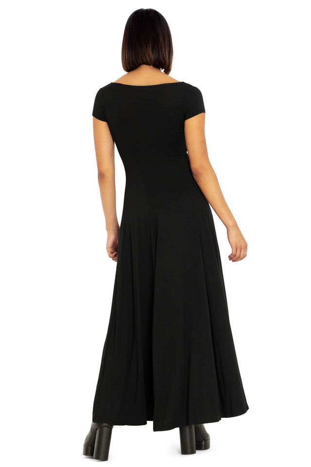 Flair For Drama Maxi Dress