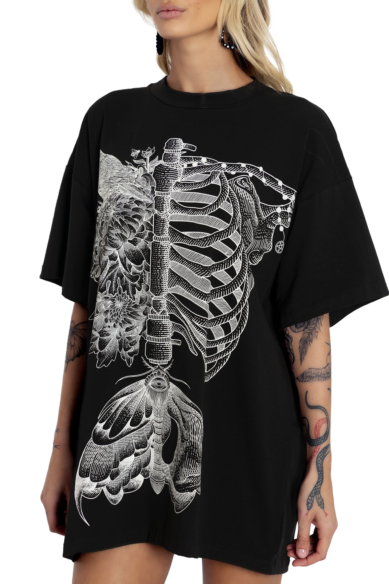 Blackmilk glow in the popular dark skeleton oversize tee