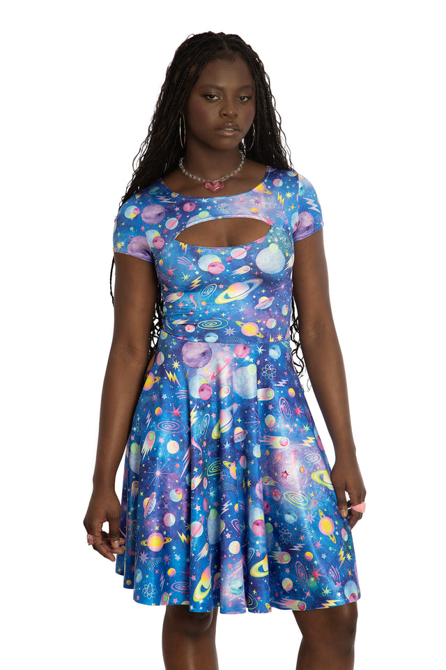 Nineties Universe Peephole Longline Dress