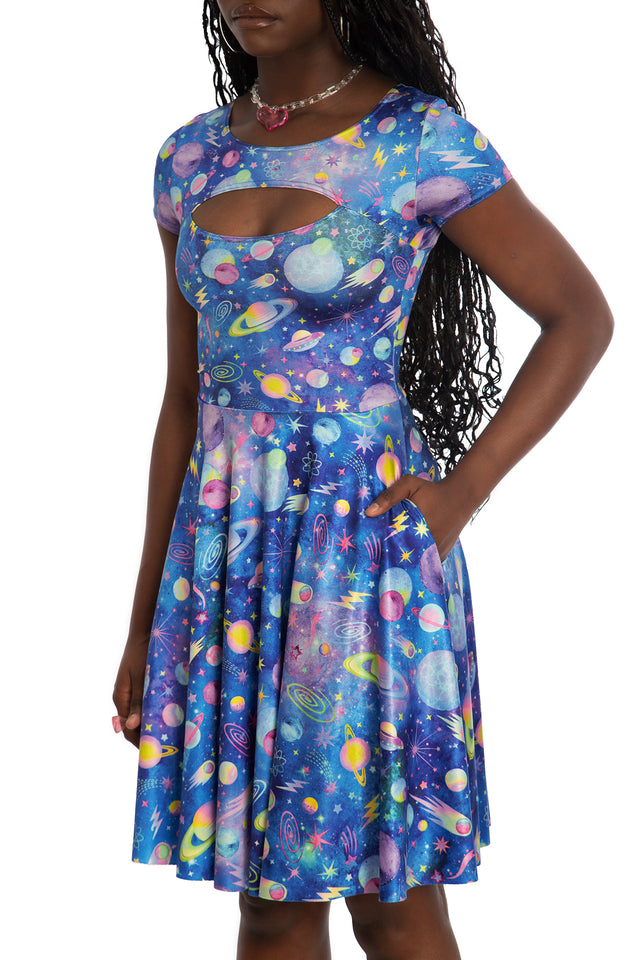 Nineties Universe Peephole Longline Dress