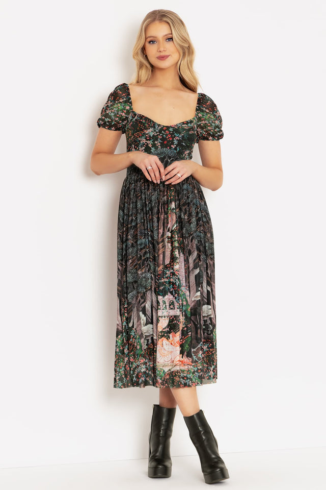 Nielsen Sleeping Beauty Short Sleeve Midaxi Dress
