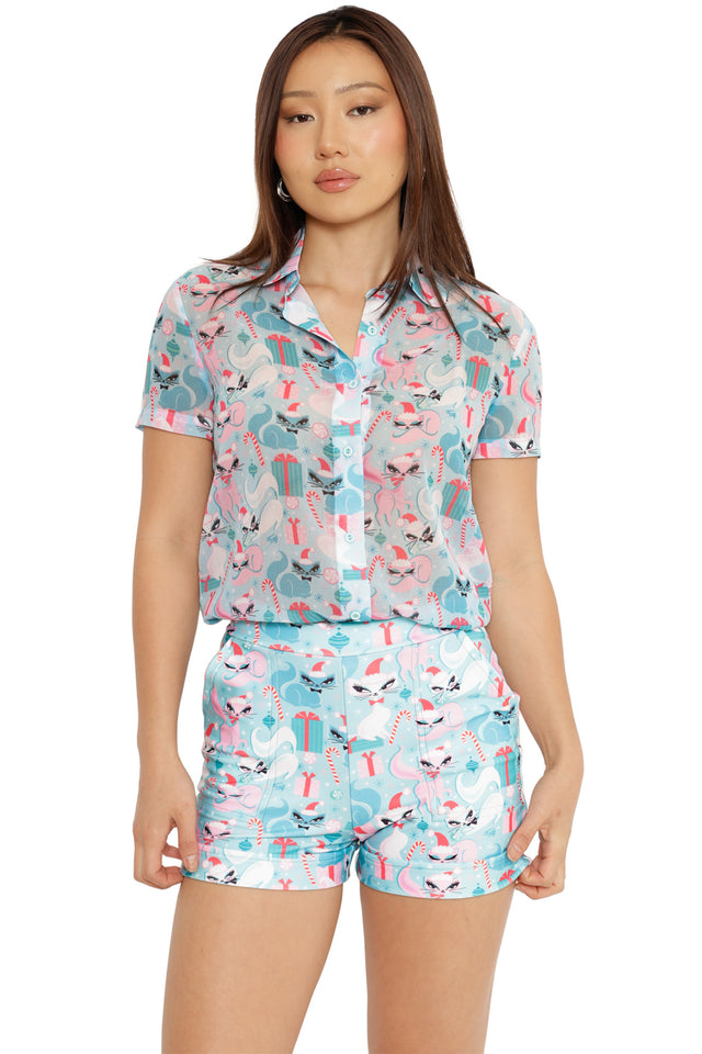 women’s holiday shirt with cat present print