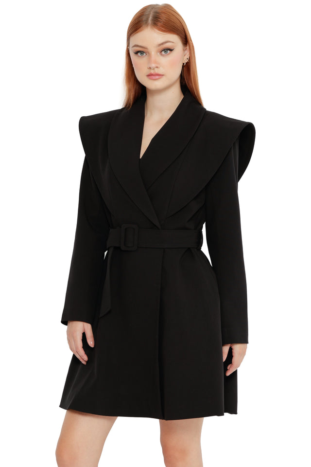 Silhouettes Black Coat
