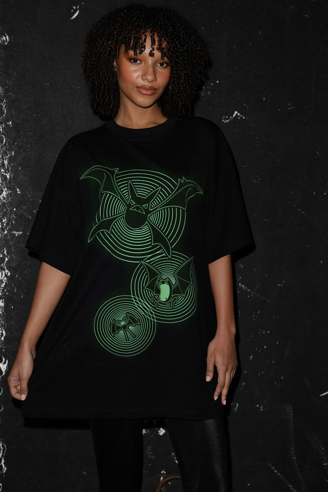 Sonar Scream Giant Tee