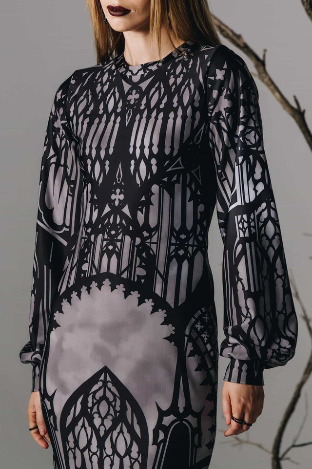 black long sleeve midaxi dress Arianwen Embroidered Puff Sleeve Midaxi Dress