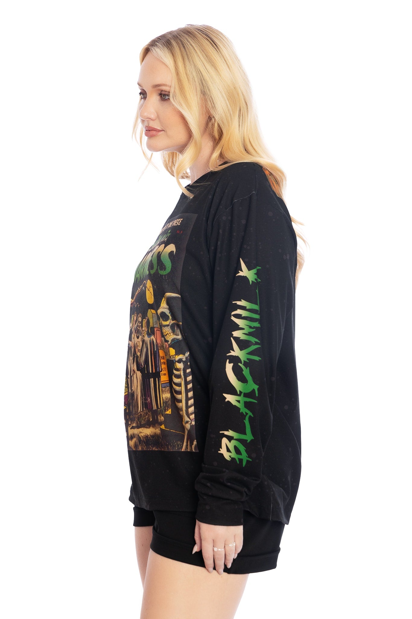 Weird Tales Boyfriend Tee - Limited – BlackMilk Clothing
