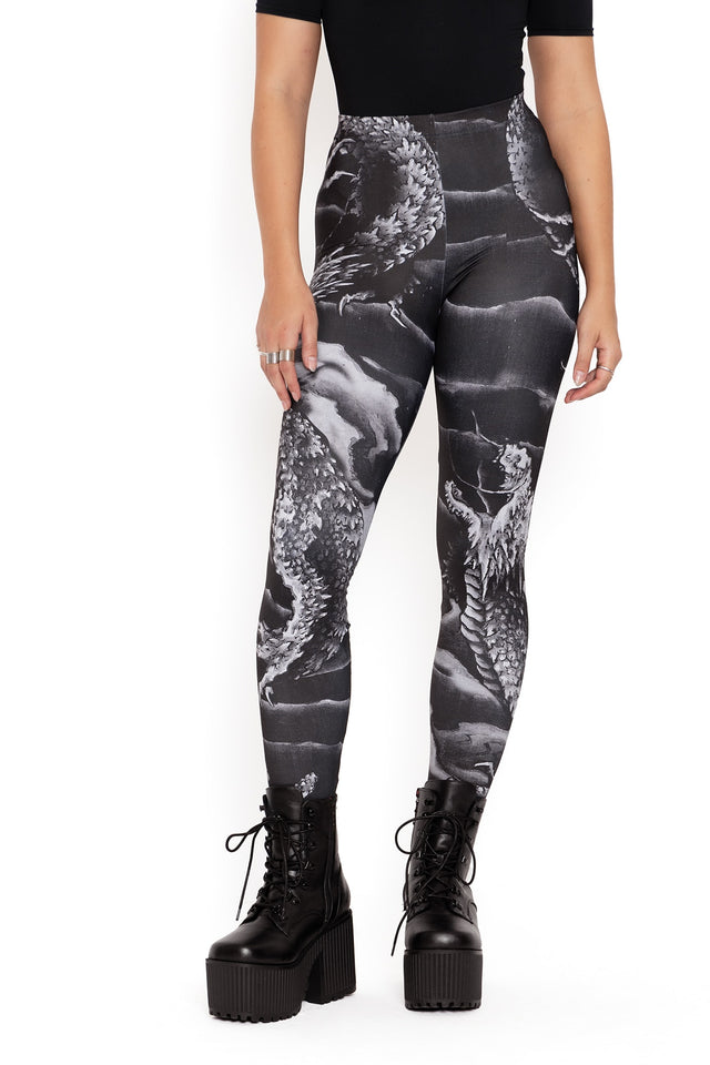 ascending dragon descending dragon high waisted matte finish leggings closeup 