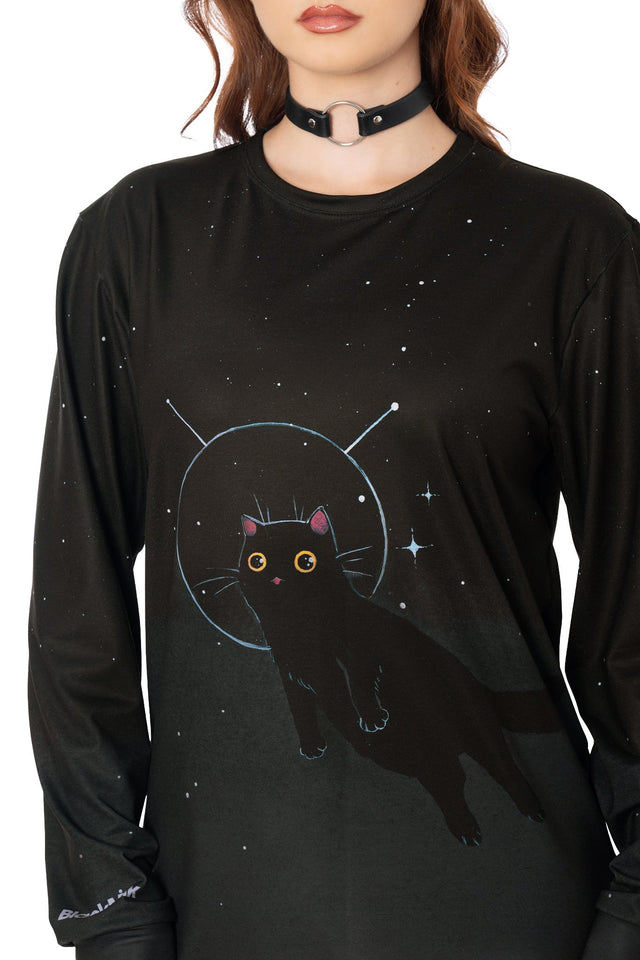 Detail shot of black cuffed sleeve on Lora Zombie print long sleeve tee - BlackMilk wearable art clothing