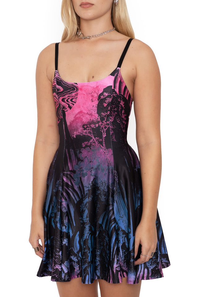 hokusais waterfalls scoop neck strappy mini dress print 