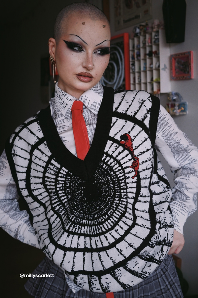 Uzumaki Spiral Oversized Knit Vest