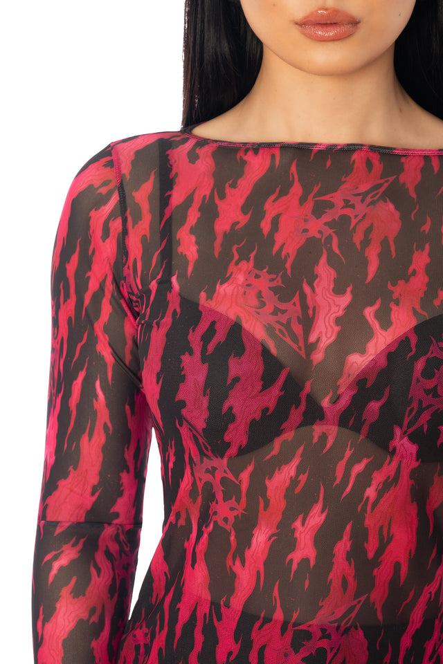 Additional product photograph 5 of the League of Legends K/DA x BlackMilk black and red sheer long-sleeve top with Akali-inspired graphic artwork, a wide boat neckline and a relaxed fit.