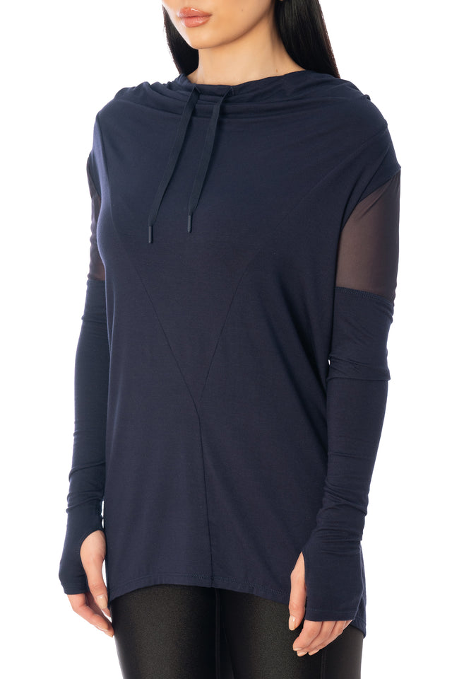 Additional product photograph 5 of the League of Legends K/DA x BlackMilk navy hooded Rogue Ninja top with relaxed sleeves and layered sporty styling.