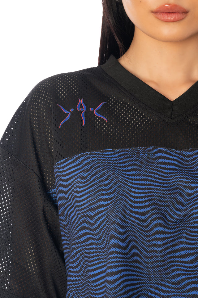 Additional product photograph 6 of the League of Legends K/DA x BlackMilk oversized cropped sports-style touchdown top with Kai’Sa-inspired K/DA graphics.