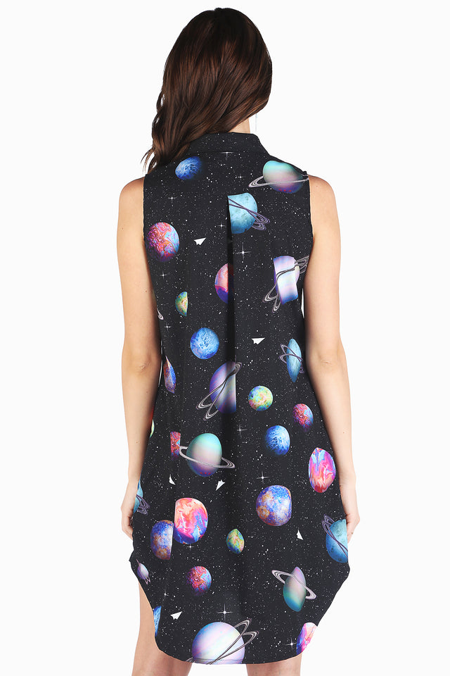 Button-through shirt dress featuring Paper Universe print, combining comfort and sophistication for work outfits, creative wardrobes and elevated everyday fashion.