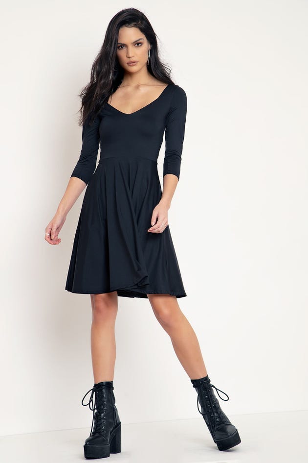 Matte Black Heart 3/4 Sleeve Longline Dress