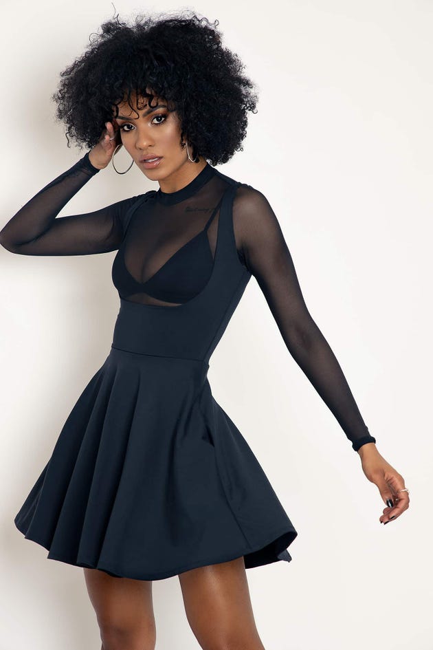 https://blackmilkclothing.com/media/catalog/product/2/0/2020.06.305541.jpg?quality=80&fit=cover&height=945&width=630