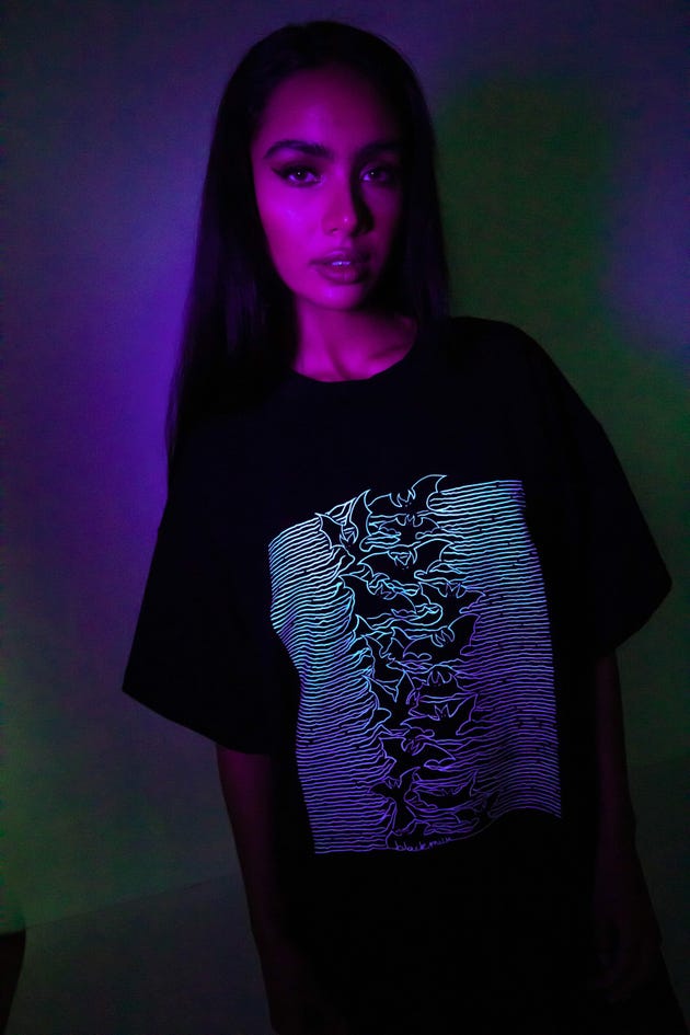 Glowing Bat Division One Size Tee