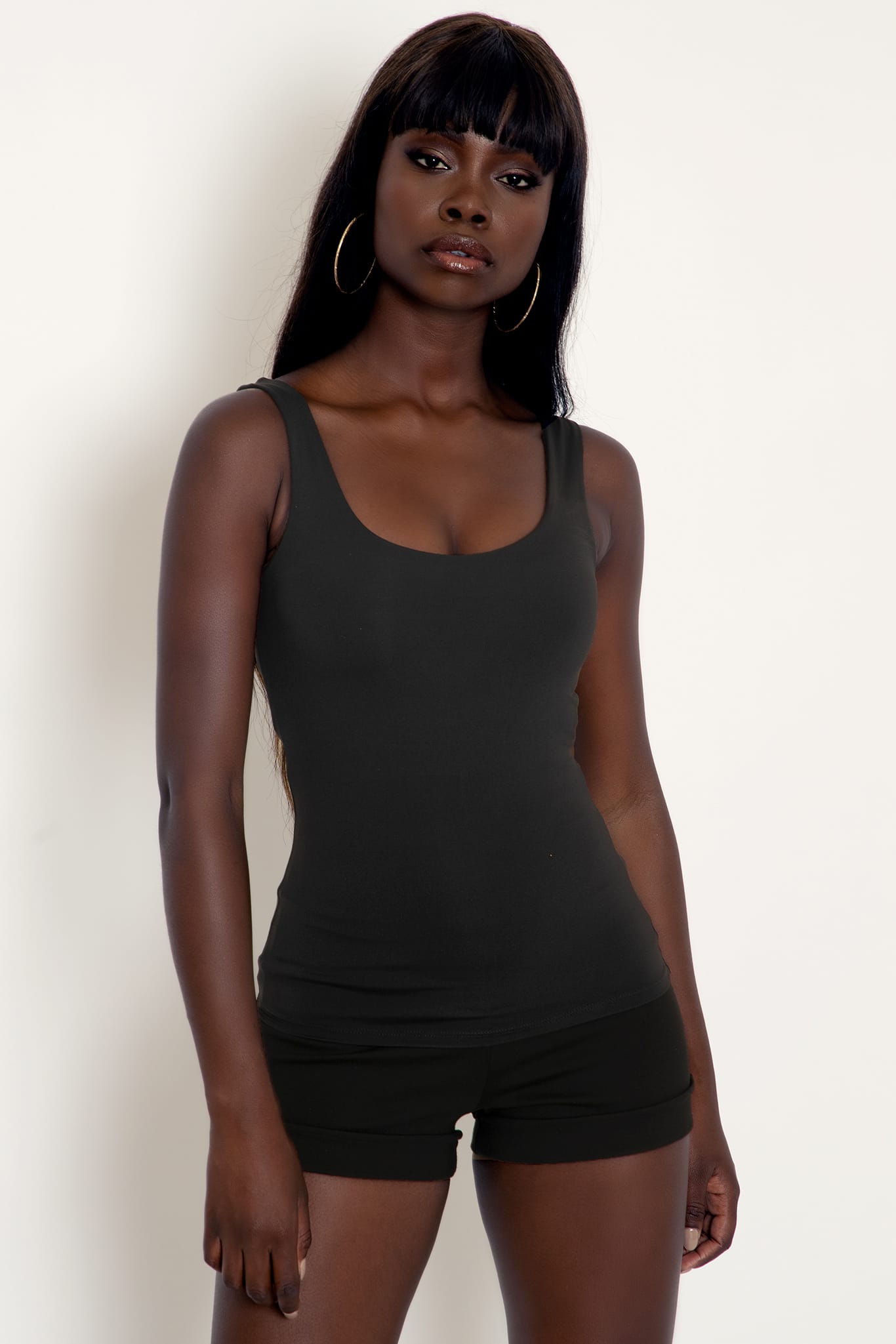 black zip up tank top