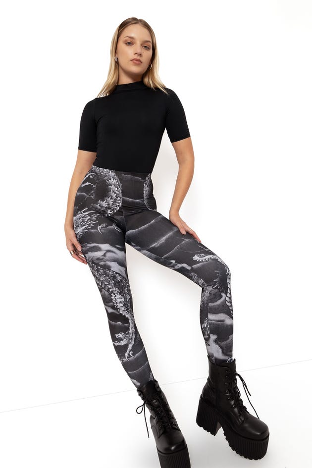 Ascending Dragon Descending Dragon HWMF Leggings