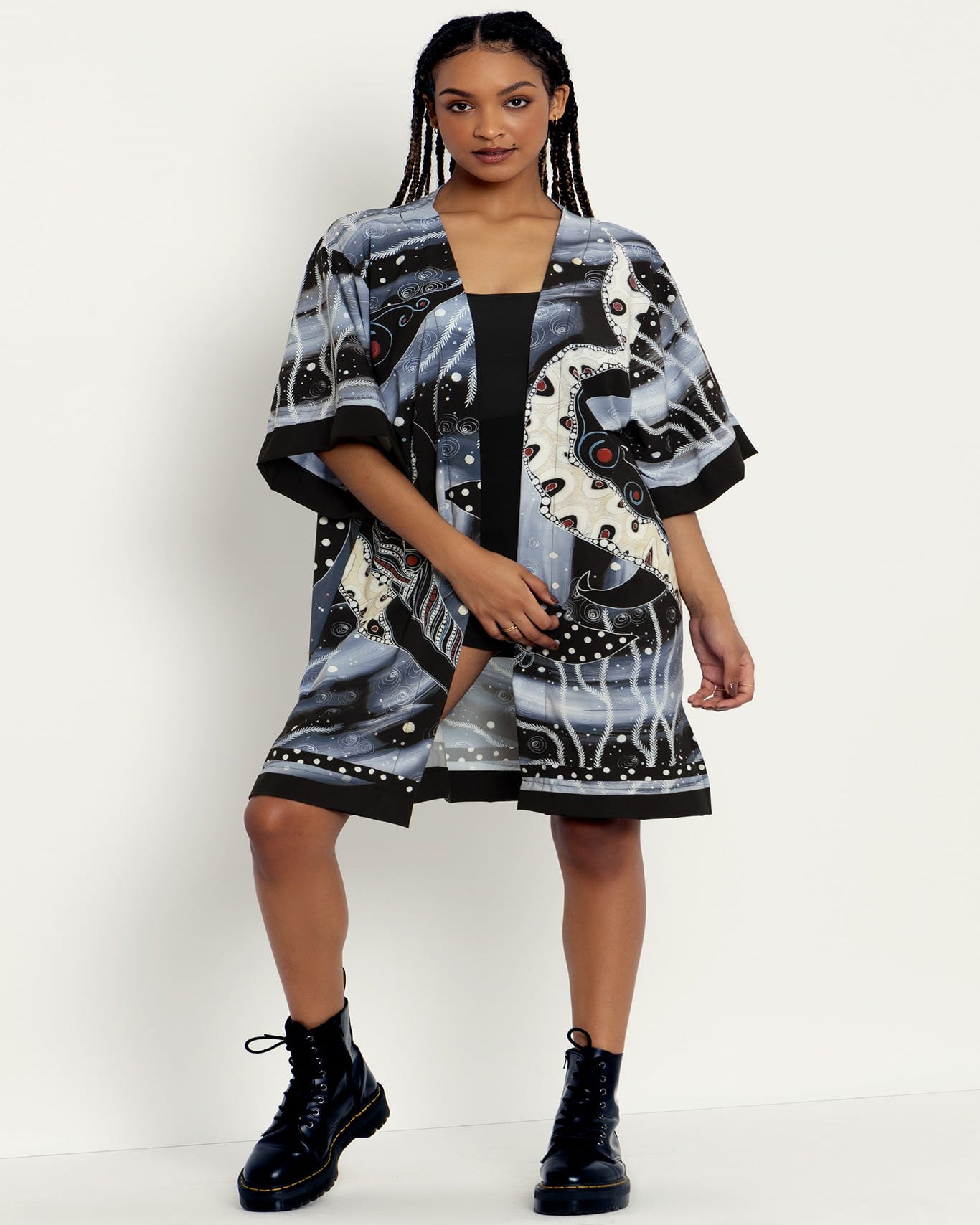 The Whale And The Spotted Eagle Ray Robe - Limited