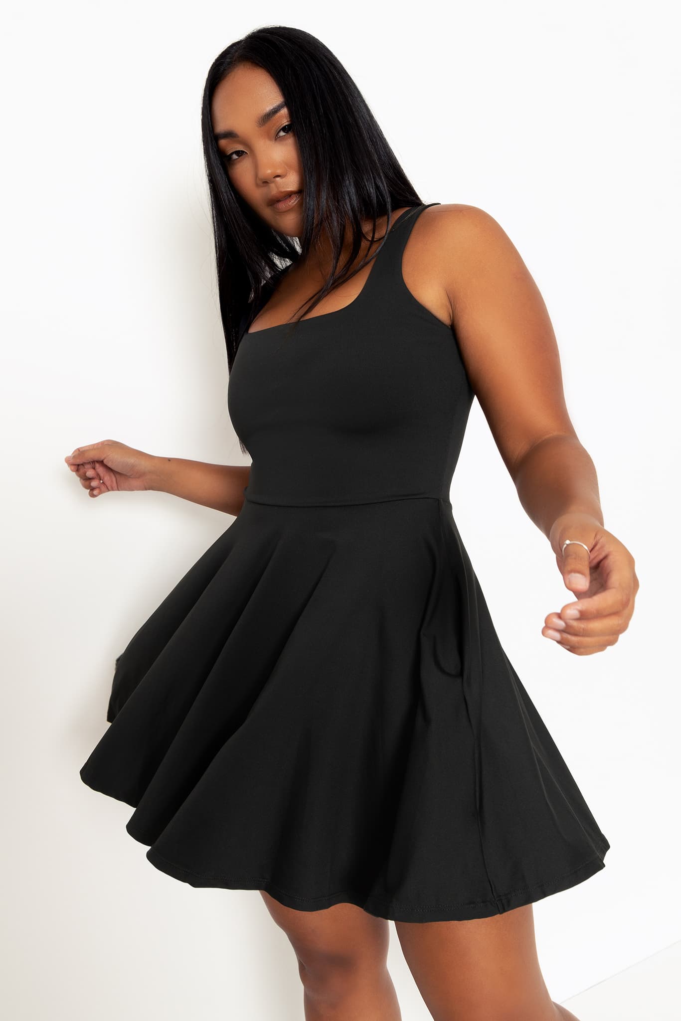 Women's Black Sleeveless Round Neck Mini Skater Dress - Miss Chase - 3310908