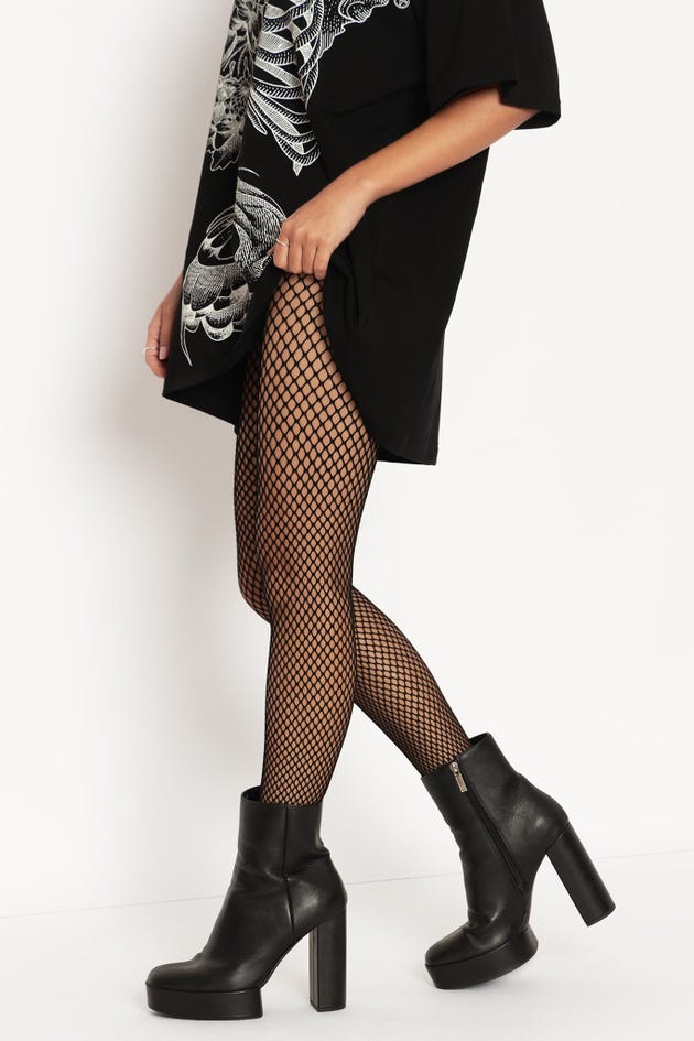https://blackmilkclothing.com/media/catalog/product/p/h/phi-2023.11.074887_1.jpg?quality=80&fit=cover&height=945&width=630